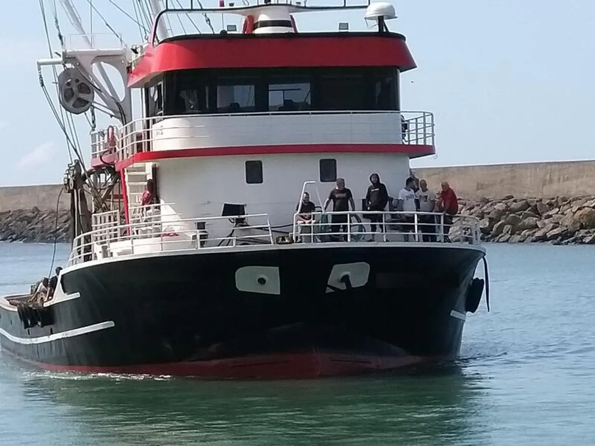 כלי שיט לדייג למכירה
