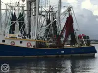 Trawler למכירה