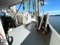 ספינת טרולר למכירה