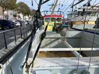 ספינת טרולר למכירה