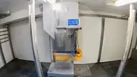 ספינת דיג בשיטת 'ביים טרולר' למכירה