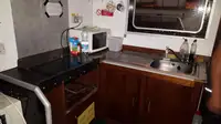כלי שיט לעבודה למכירה