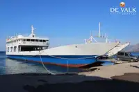 ספינת מעבורת למכירה