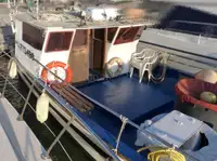 Trawler למכירה