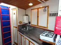 גורר למכירה