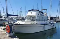 Trawler למכירה