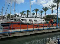 Wind farm service vessel למכירה
