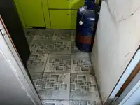 גורר למכירה