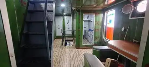 גורר למכירה
