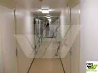 אונית מכולות למכירה