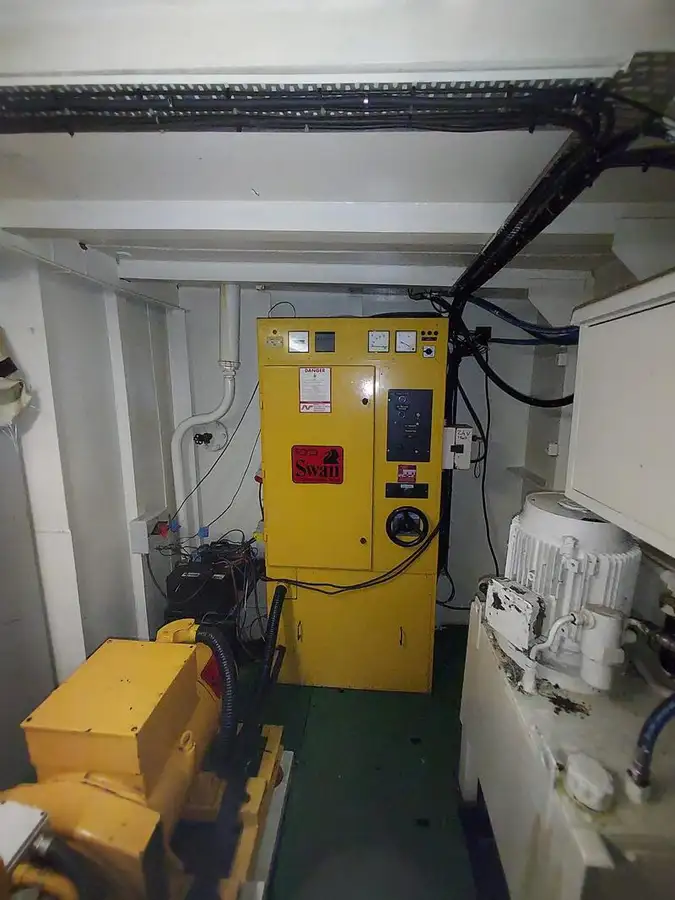 גוררת למכירה