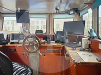 כלי שיט להובלת דגים חיים למכירה