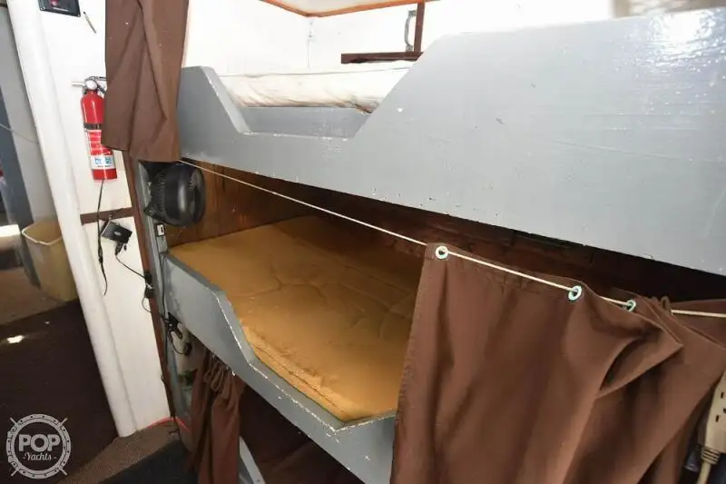 ספינת דיג בשיטת 'לונגליין' למכירה
