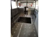 ספינת טייס למכירה