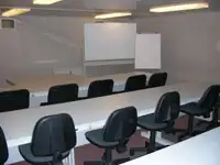 גוררת למכירה