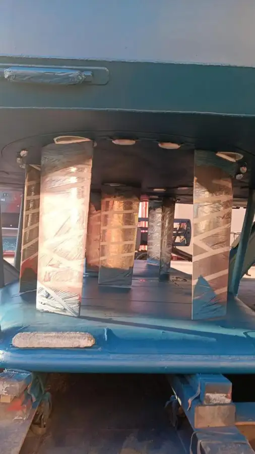 גורר למכירה