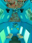 צוללת למכירה