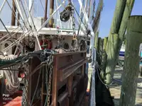 Trawler למכירה