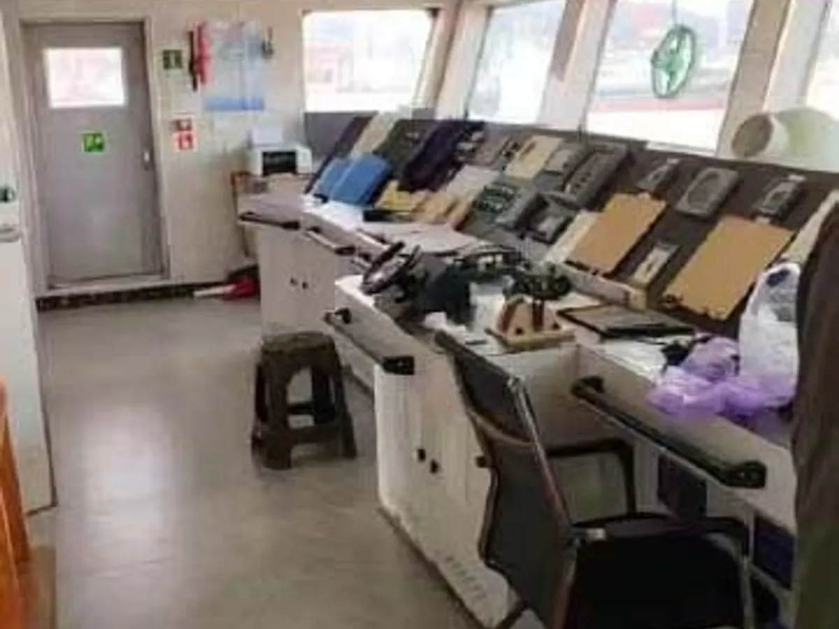 כלי שיט לנחיתה, טנק למכירה