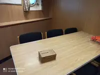 גורר למכירה