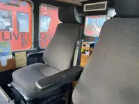 ספינת צוות למכירה
