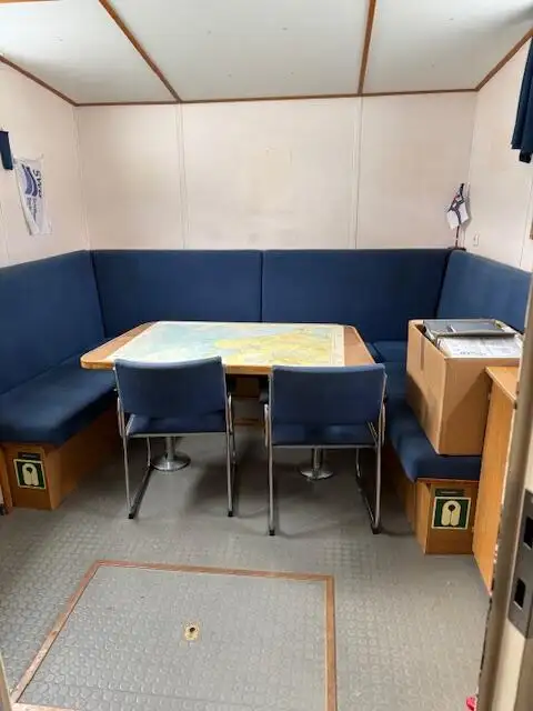 סירת סיור למכירה
