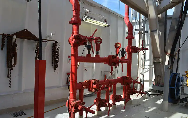 כלי שיט להובלת גז טבעי נוזלי (LNG) למכירה
