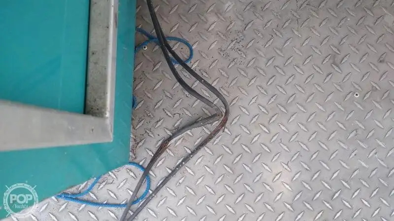אונית מכולות למכירה
