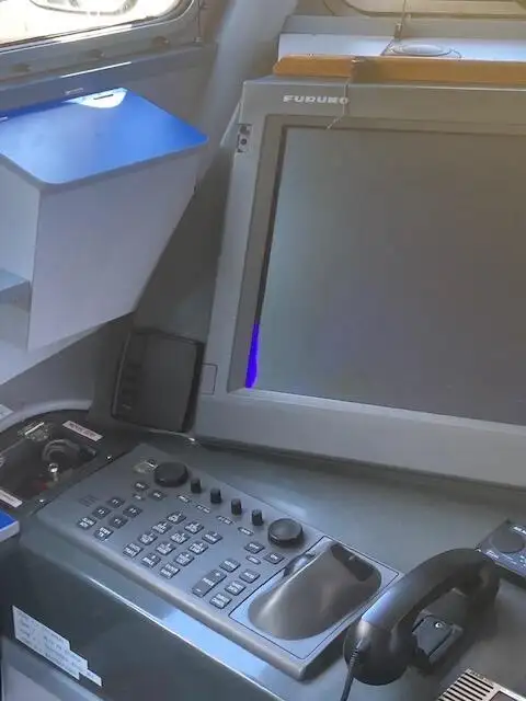 סירת סיור למכירה