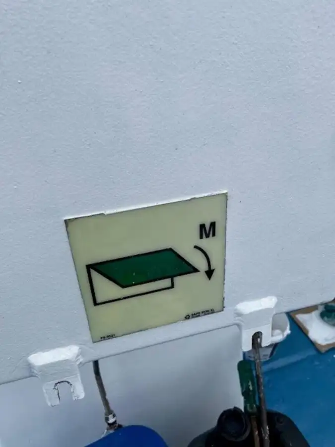 סירת סיור למכירה