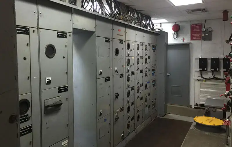 כלי שיט להובלת גז טבעי נוזלי (LNG) למכירה