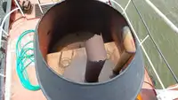 גורר למכירה