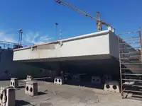 גוררת למכירה