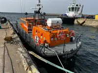 ספינת צוות למכירה