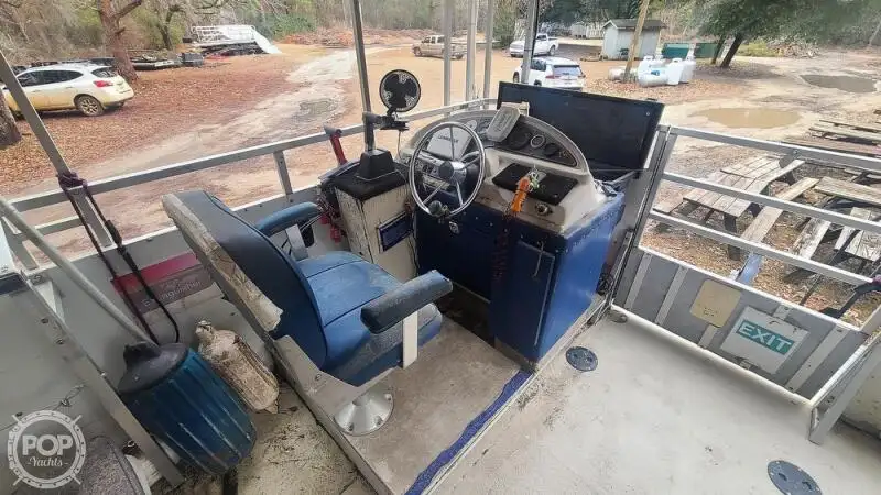 ספינת נוסעים למכירה