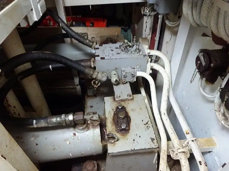 ספינת דיג בשיטת 'לונגליין' למכירה