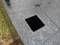 גוררת למכירה