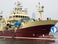 ספינת טרולר למכירה