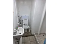 גורר למכירה