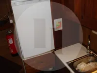 כלי שיט להובלת דגים חיים למכירה