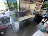 רפסודה למכירה
