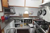 גוררת למכירה