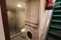 מלון צף למכירה