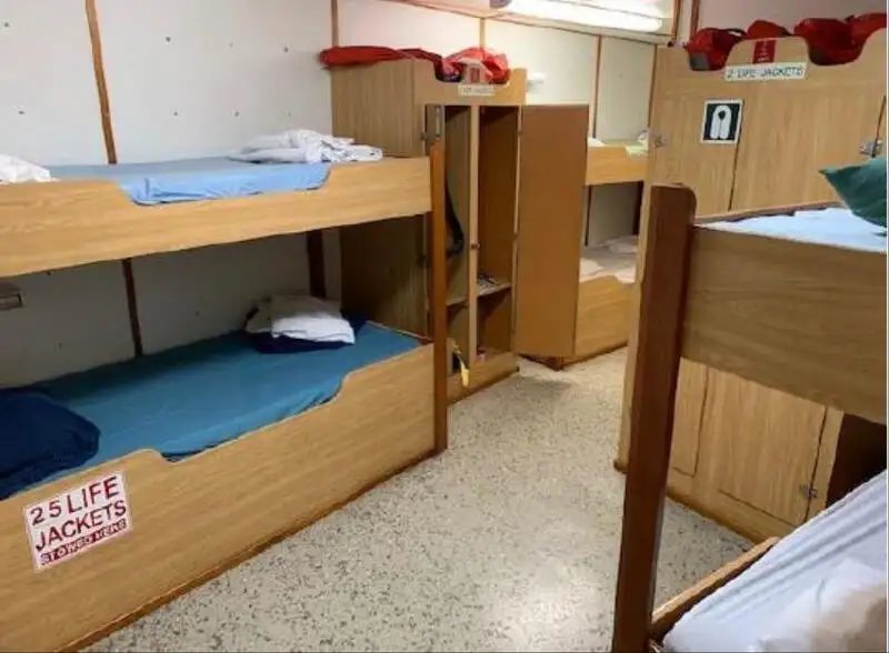 כלי שיט מהיר לאספקה (FSV) למכירה