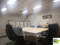 גוררת למכירה