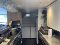 אונית תענוגות למכירה