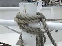ספינת טרולר למכירה