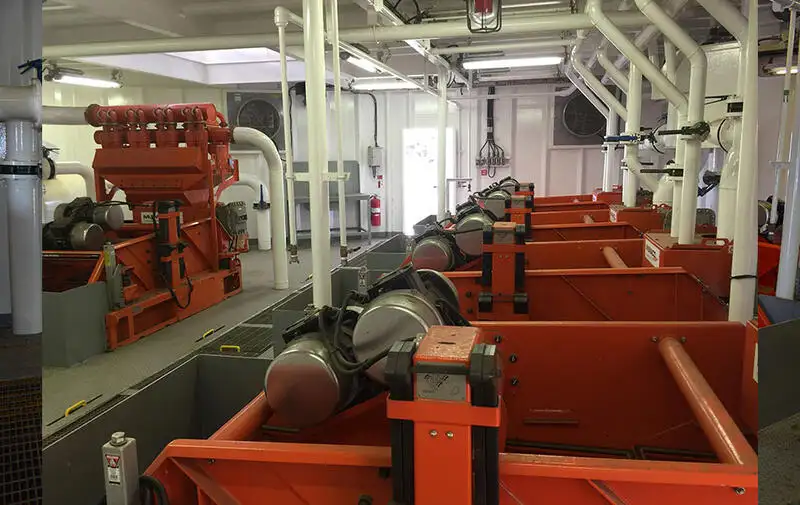 כלי שיט להובלת גז טבעי נוזלי (LNG) למכירה