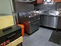 גורר למכירה