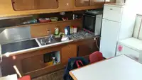 ספינת צוות למכירה